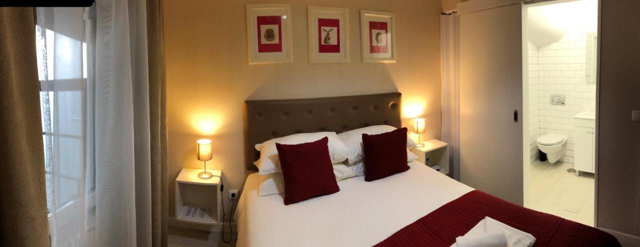 The Capital Boutique B&B Пениш Екстериор снимка
