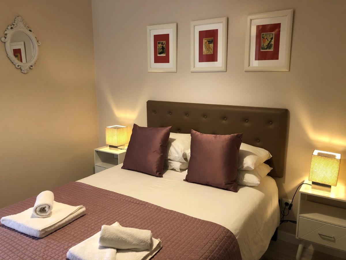 The Capital Boutique B&B Пениш Екстериор снимка