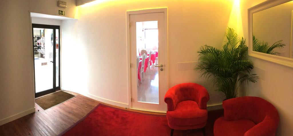 The Capital Boutique B&B Пениш Екстериор снимка